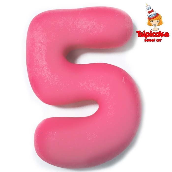 תמונה של מספרים מבצק סוכר בצבעים- 5