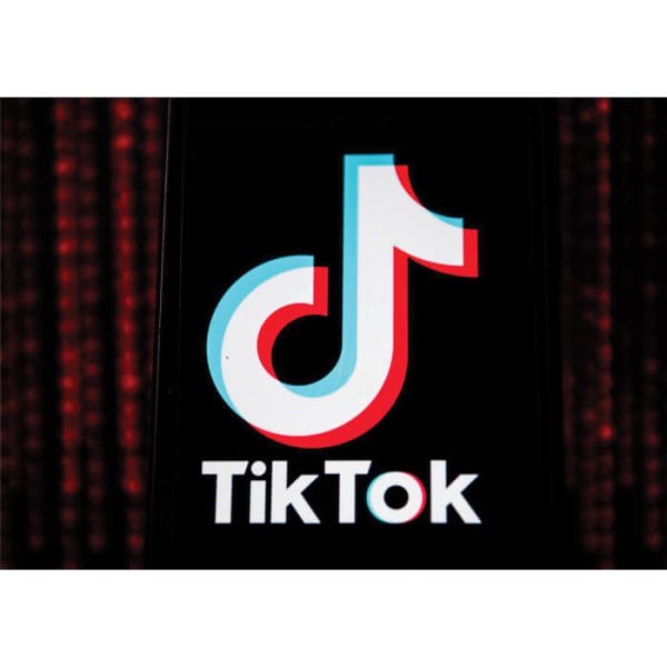 תמונה אכילה טיק טוק TIK TOK 1