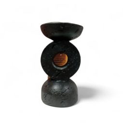 פמוט קרמיקה בעיצוב דקורטיבי שחור